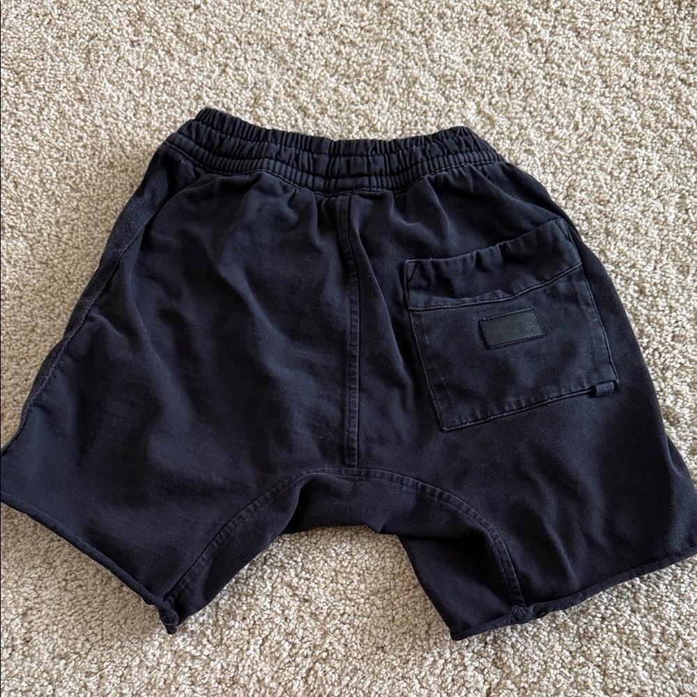 MOLO (Gray) and Munster (Black) Boys Shorts Sz 6 (116) - Picture 8 of 8